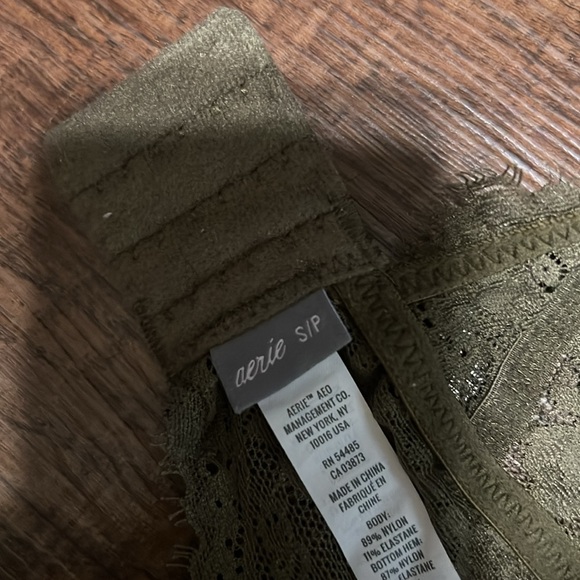 Laced Bralette - Picture 3 of 4